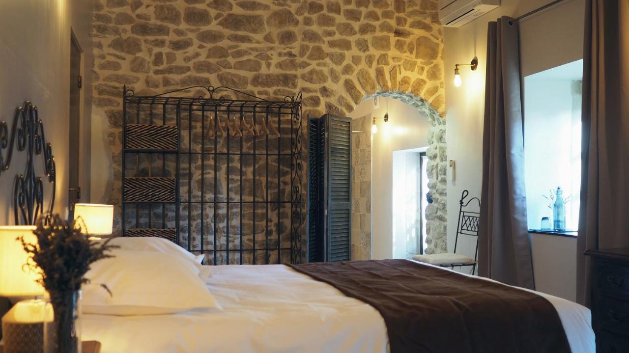 L'Ermitage De Saint-Bardoux Bed and Breakfast Buitenkant foto