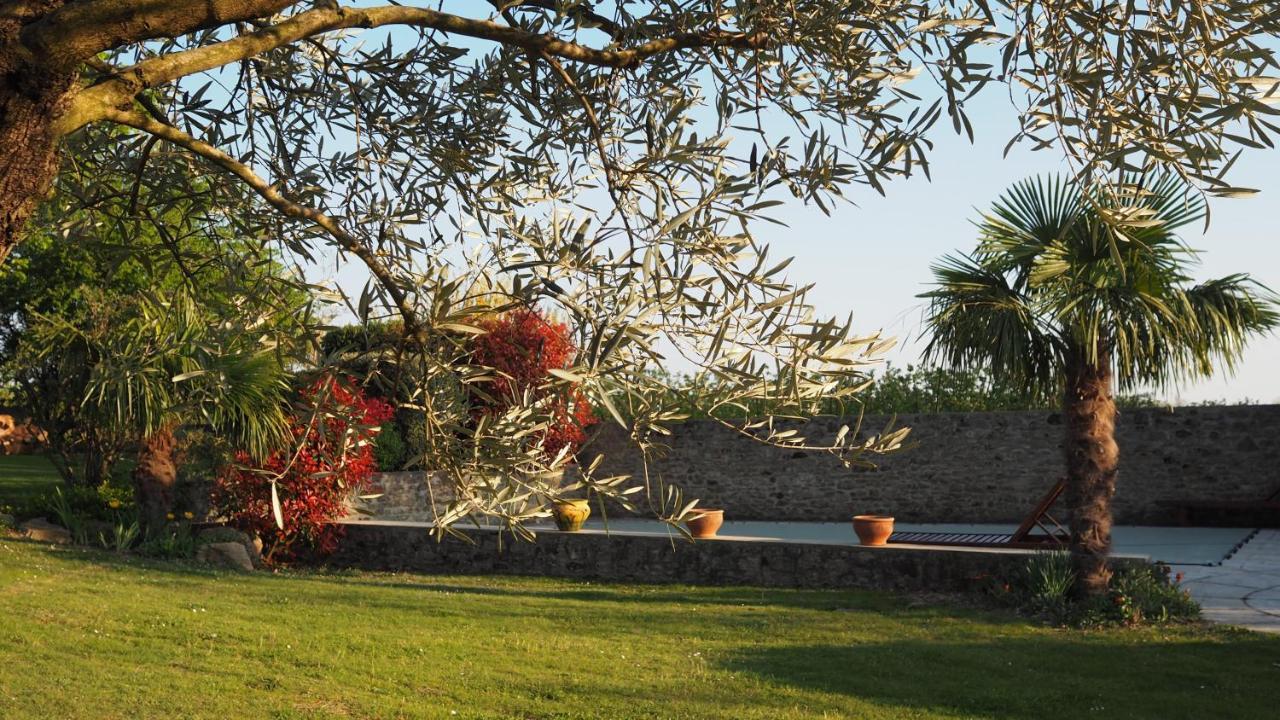 L'Ermitage De Saint-Bardoux Bed and Breakfast Buitenkant foto