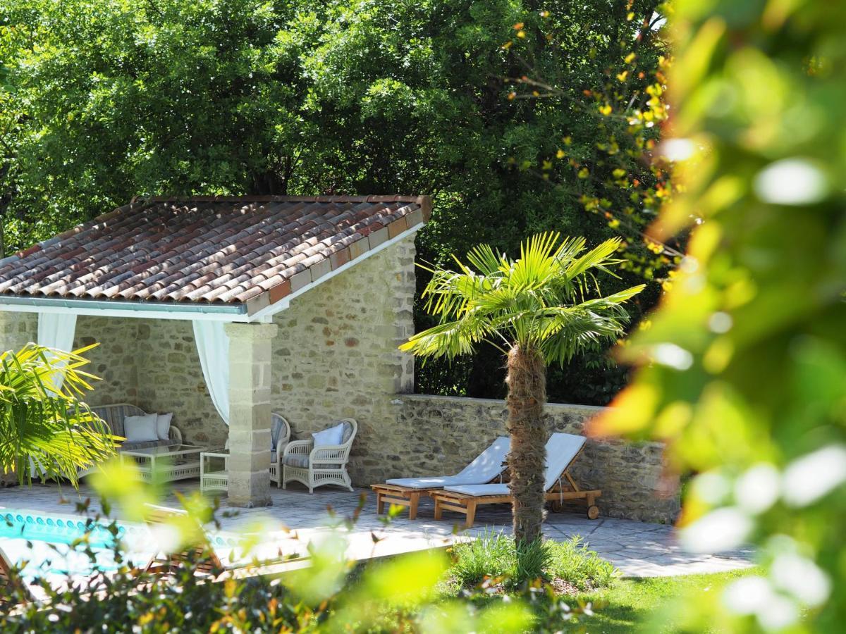 L'Ermitage De Saint-Bardoux Bed and Breakfast Buitenkant foto